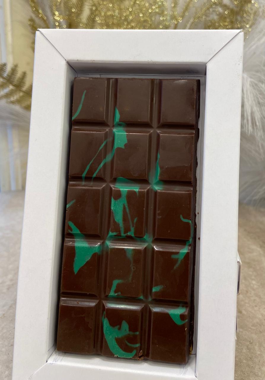 Pistachio Kunafa Bar view 2